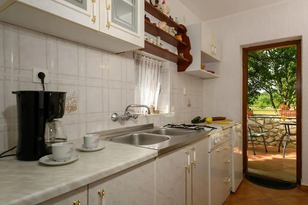 Casa Martina Villa Sumber 0*,