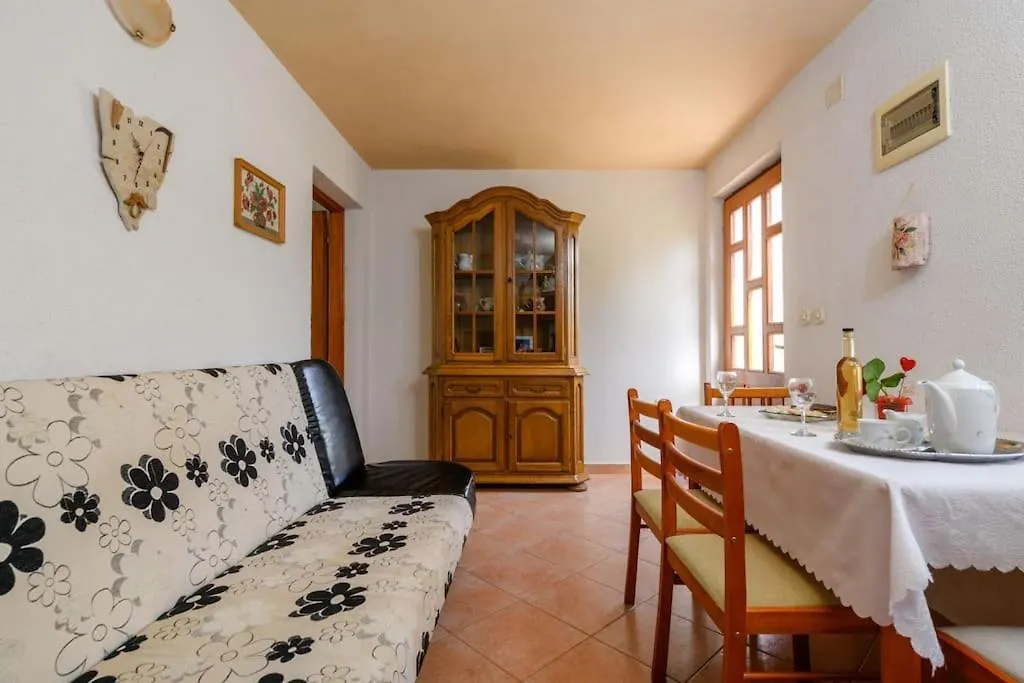 Casa Martina Villa Sumber
