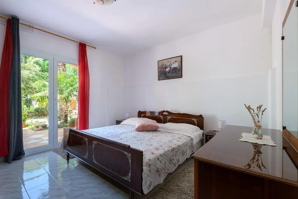 Casa Martina Villa Sumber